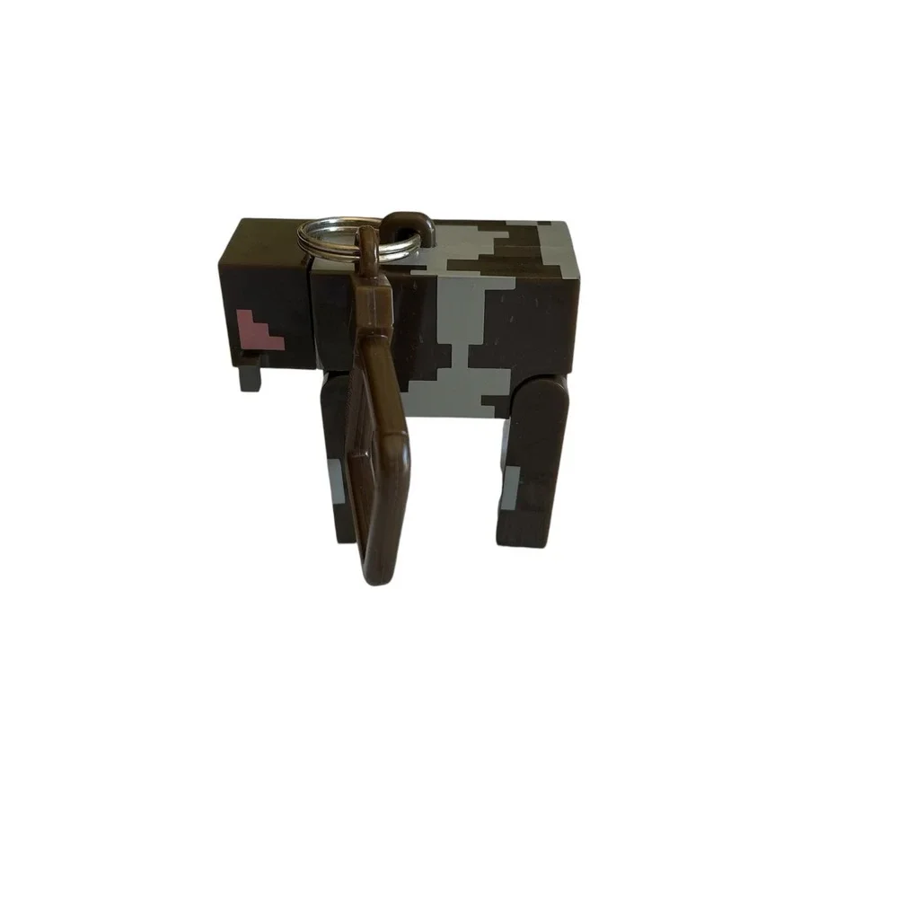 Pre-Owned MineCraft Cow Figural Keyring/Backpack Clip Farm Animal Game Toy